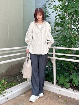 「アイテム（トートバッグ）」を使った、ERIKAさん（レディース・161cm）の秋コーディネート