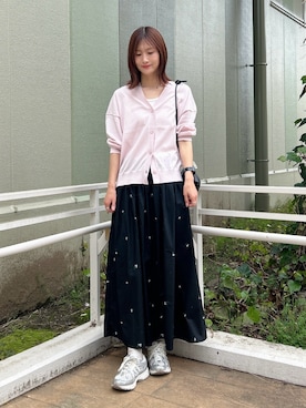 「ITEMS URBANRESEARCH（アイテムズ アーバンリサーチ）のribタンクトップ（タンクトップ、ホワイト系）」を使った、ERIKAさん（レディース・161cm）の春コーディネート