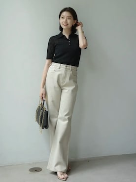 「anuans（アニュアンス）の【0サイズあり】Wide leg denim（デニムパンツ、ベージュ系）」を使った、ánuansさん（レディース・162cm）の夏コーディネート