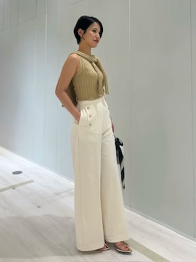 「anuans（アニュアンス）のトップハンドルレザーバッグ（ハンドバッグ、ホワイト系）」を使った、ánuansさん（レディース・162cm）の夏コーディネート