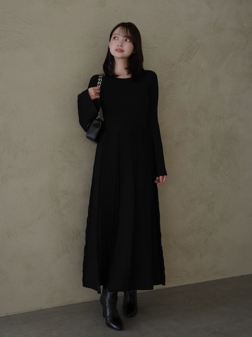 モヘアプリーツニットワンピース（ワンピース）｜anuans（アニュアンス