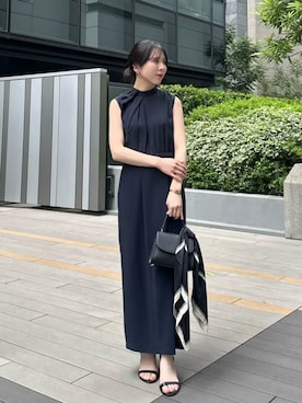 「anuans（アニュアンス）のトップハンドルレザーバッグ（ハンドバッグ、ブラック系）」を使った、ánuansさん（レディース・162cm）の夏コーディネート