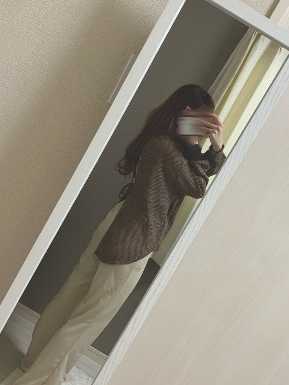「GU、メッシュバックリボンセーター、秋先取りコーデ、低身長、低身長女子、低身長コーデ」｜「GAL FITのアイテム（パンツ、ホワイト系）」を使った、ばにら🐰🔥さん（レディース・150cm）の秋コーディネートの1枚目の写真