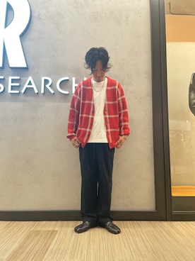 「THEE（シー）のアイテム」を使った、内田貴行さん（メンズ・174cm）の秋コーディネート