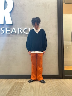 「Vネック」｜内田貴行さん（メンズ・174cm）の冬コーディネート