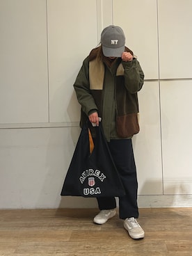 「キャップ女子」｜「アイテム（その他アウター）」を使った、MIYUさん（レディース・160cm）の冬コーディネート