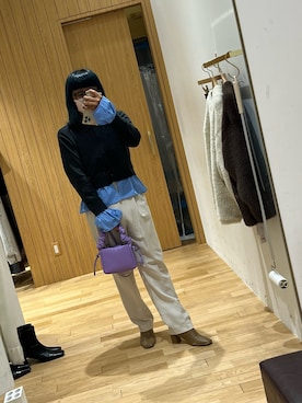 「アイテム（ショルダーバッグ）」を使った、おにいさん（メンズ・158cm・40代）の秋コーディネート