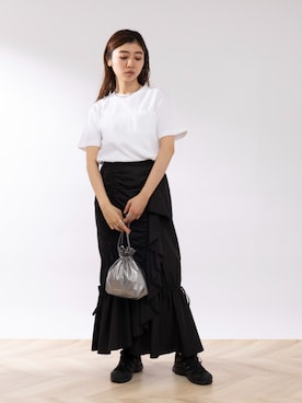 「LHME（エルエイチエムイー）のアイテム」を使った、setup7_womenさん（レディース・160cm）の春コーディネート