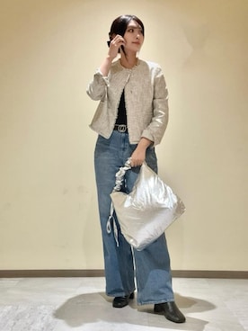 「INDIVI（インディヴィ）の【軽量／SETUP可能】ストレッチツイードジャケット（ノーカラージャケット、ホワイト系）」を使った、ayaさん（レディース・170cm）の冬コーディネート