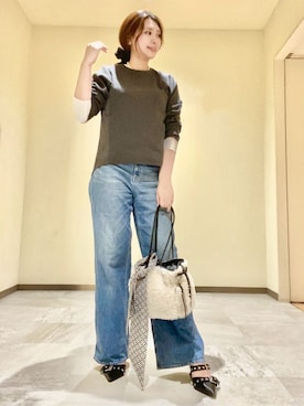 「INDIVI（インディヴィ）の【洗える／選べる8色】トーンアップニット（ニット/セーター、グレー系）」を使った、ayaさん（レディース・170cm）の秋コーディネート