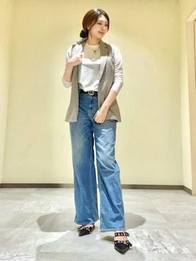 「INDIVI（インディヴィ）のストレッチシアーロングTシャツ（Tシャツ/カットソー、ホワイト系）」を使った、ayaさん（レディース・170cm）の秋コーディネート