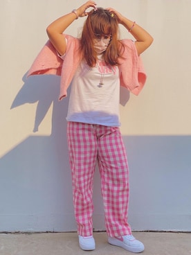 「アイテム（アナログ腕時計、ピンク系）」を使った、pinkutai🍡さん（レディース・163cm）の冬コーディネート