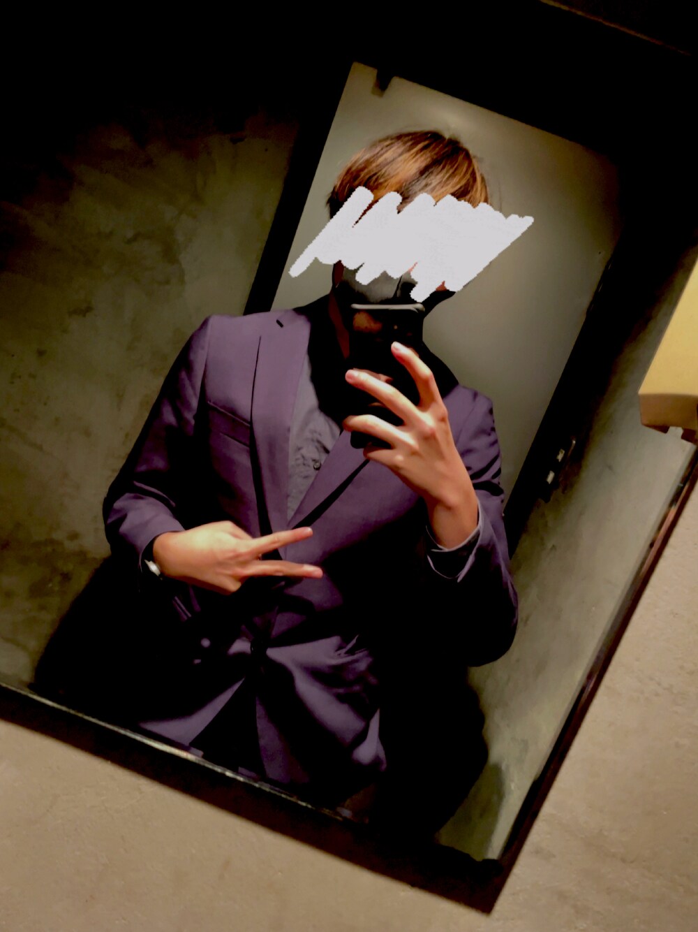 「UNIQLO+J」｜「UNIQLOのアイテム（ビジネスシャツ、ブルー系）」を使った、けさん（メンズ・174cm）の秋コーディネートの1枚目の写真
