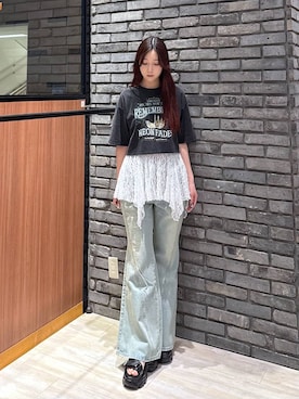 「PAGEBOY（ページボーイ）のスリムレッグフレアデニム【4color/4size】（デニムパンツ、ブルー系）」を使った、misakiさん（レディース・166cm）の春コーディネート