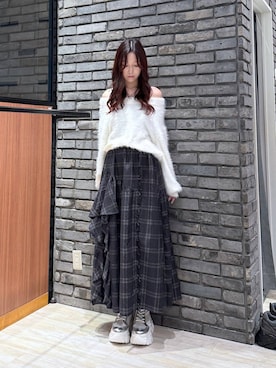 「PAGEBOY（ページボーイ）のラインフリンジティアードスカート/フリルスカート【ウエストゴム・ストレスフリー】（スカート）」を使った、misakiさん（レディース・166cm）の秋コーディネート