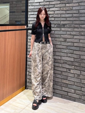 「PAGEBOY（ページボーイ）のモードバックルベルト3（ベルト、ブラック系）」を使った、misakiさん（レディース・166cm）の春コーディネート
