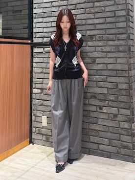 「PBLIM（ページボーイリム）のアイテム（スラックス）」を使った、misakiさん（レディース・166cm）の秋コーディネート