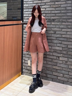 「PAGEBOY（ページボーイ）の≪S/M/Lの3サイズ展開≫ モードバックルスポサン（サンダル、ブラック系）」を使った、misakiさん（レディース・166cm）の春コーディネート