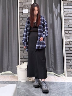 「PAGEBOY（ページボーイ）のレースアップアソートナロースカート（スカート）」を使った、misakiさん（レディース・166cm）の秋コーディネート