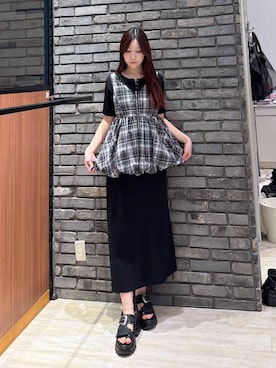 「PAGEBOY（ページボーイ）のシアーチェックバルーンチュニ（その他トップス、ブラック系）」を使った、misakiさん（レディース・166cm）の春コーディネート