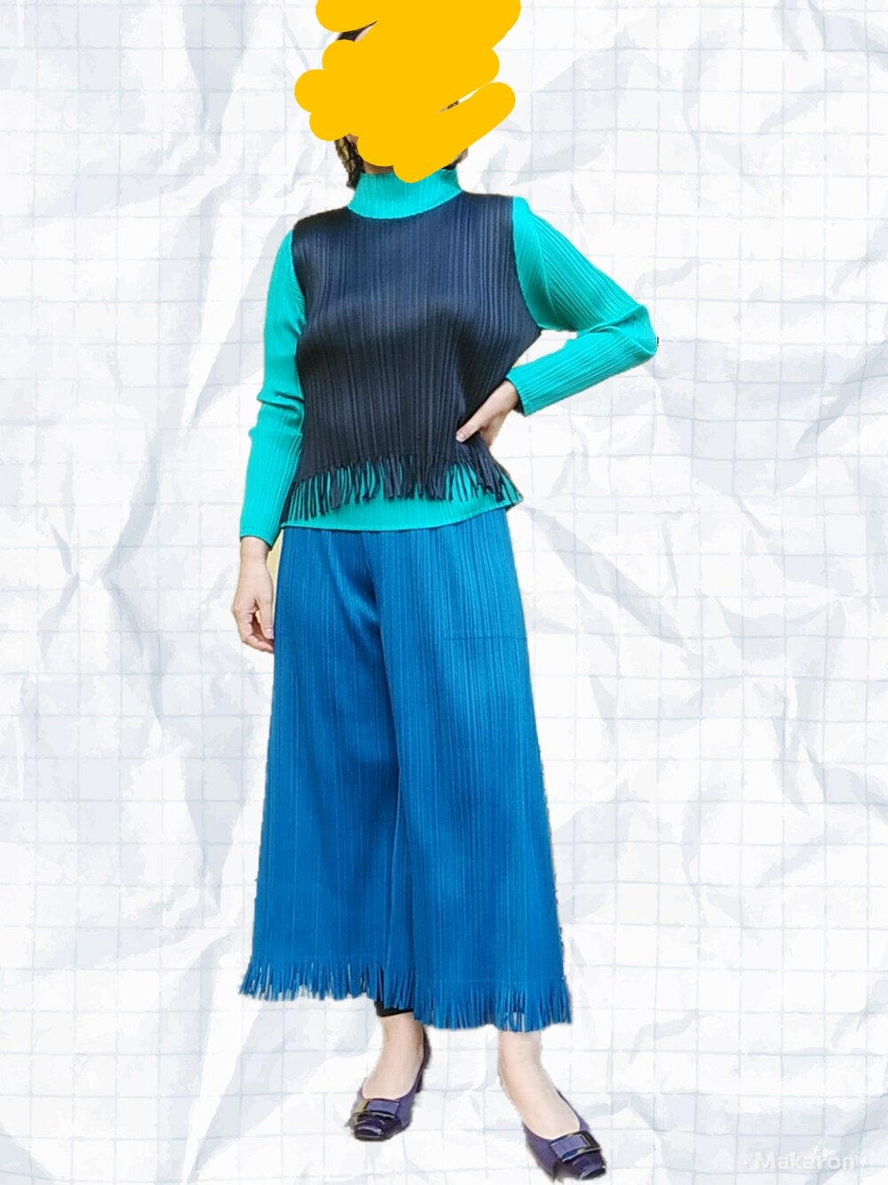 PLEATS PLEASEのタンクトップを使った人気ファッションコーディネート