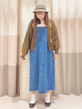 「刺繍」｜「アイテム（ジャンパースカート）」を使った、🌷○° おまゆさん（レディース・163cm）の秋コーディネート