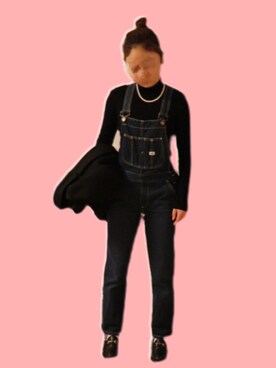 「GUCCI（グッチ）のアイテム（ローファー、ブラック系）」を使った、osae.52さん（レディース・155cm）の冬コーディネート