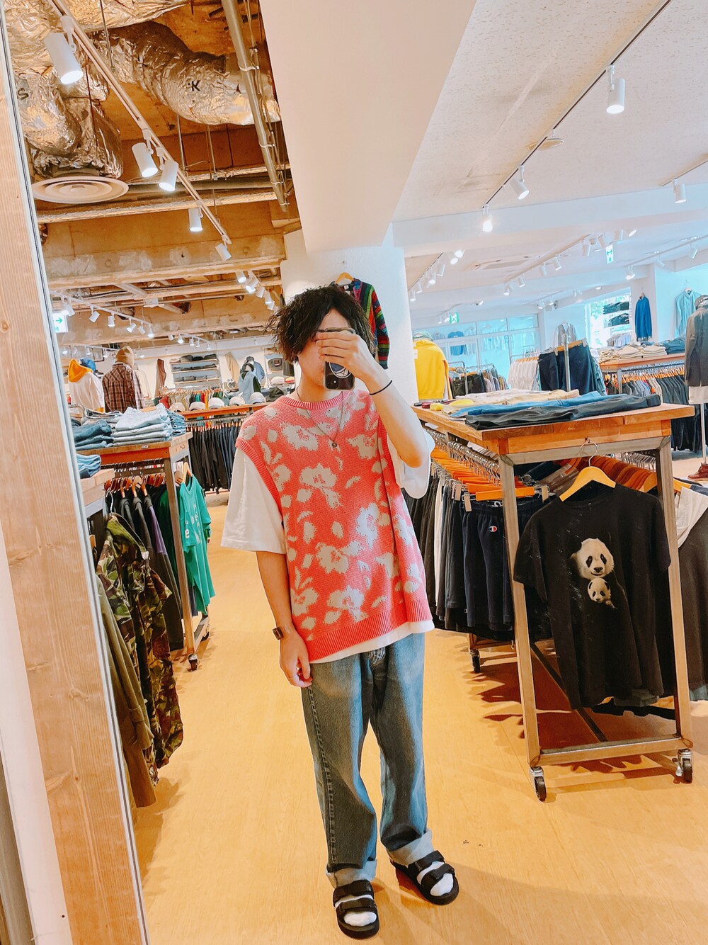 HARE（ハレ）の「フラワージャガードニットベスト(HARE)（ベスト