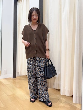 「URBAN RESEARCH DOORS（アーバンリサーチドアーズ）の『接触冷感/吸水速乾/イージーケア』フラワープリントドライタッチリラックスパンツ（その他パンツ）」を使った、maikoさん（レディース・154cm）の夏コーディネート