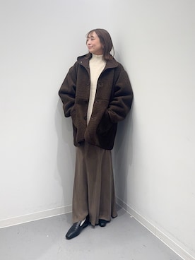 「アイテム（ムートンコート）」を使った、maikoさん（レディース・154cm）の冬コーディネート