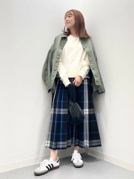 「アイテム（カバーオール）」を使った、maikoさん（レディース・154cm）の秋コーディネート