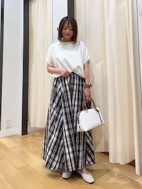 「アイテム（スカート、ブラウン系）」を使った、maikoさん（レディース・154cm）の夏コーディネート
