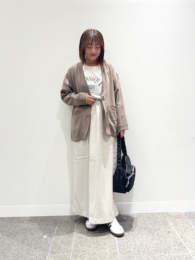 「アイテム（ノーカラージャケット）」を使った、maikoさん（レディース・154cm）の秋コーディネート