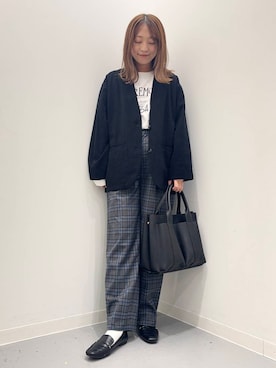 「アイテム（ノーカラージャケット）」を使った、maikoさん（レディース・154cm）の秋コーディネート