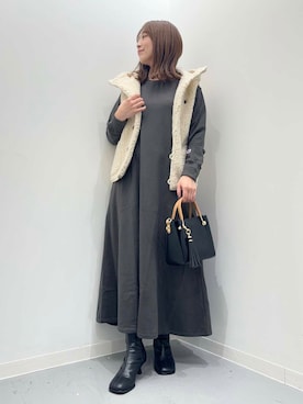 「GYMPHLEX（ジムフレックス）のGYMPHLEX　BOA HOODED VEST（その他アウター）」を使った、maikoさん（レディース・154cm）の秋コーディネート