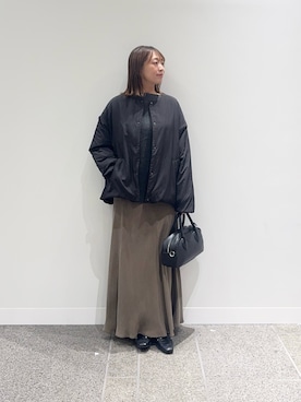 「アイテム（ローファー）」を使った、maikoさん（レディース・154cm）の秋コーディネート