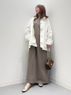 「アイテム（サロペット/オーバーオール、ブルー系）」を使った、maikoさん（レディース・154cm）の秋コーディネート