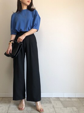 「M.deux（エムドゥ）のアイテム（スラックス）」を使った、M.deux  STAFF３さん（レディース・157cm）の春コーディネート