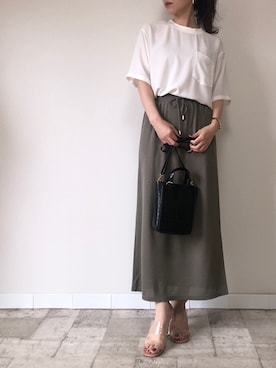 「M.deux（エムドゥ）のアイテム（Tシャツ/カットソー）」を使った、M.deux  STAFF３さん（レディース・157cm）の夏コーディネート