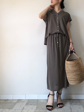 「M.deux（エムドゥ）のアイテム（スカート）」を使った、M.deux  STAFF３さん（レディース・157cm）の夏コーディネート