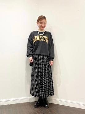 「テチチ(Te chichi)」｜「アイテム（スウェット）」を使った、AKIRAさん（レディース・158cm）の冬コーディネート