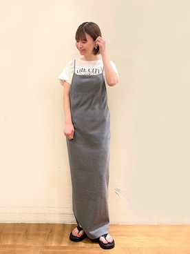 「トングサンダル」｜「アイテム（その他）」を使った、AKIRAさん（レディース・158cm）の春コーディネート