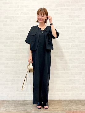 「オールブラック」｜「アイテム（ノーカラージャケット）」を使った、AKIRAさん（レディース・158cm）の夏コーディネート