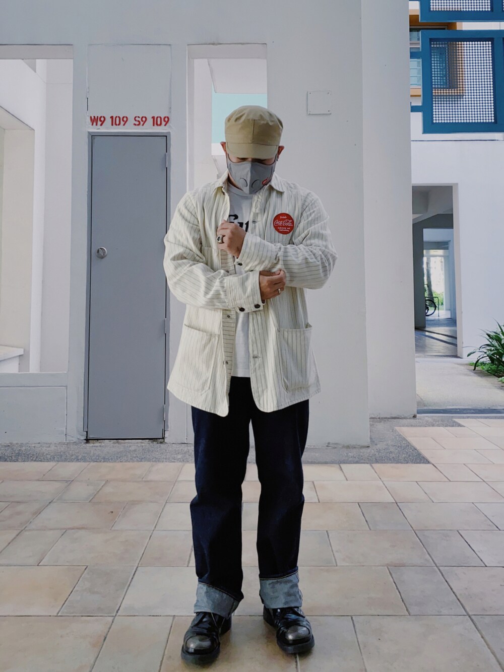 「BEAMS、Levi's、GEORGE COX、ootd、Coca-Cola、HUMAN MADE、WORKWEAR、LEVI'S VINTAGE CLOTHING、AMEKAJI、Americana」｜「Levi'sのLEVI'S(R) VINTAGE CLOTHING 1955モデル 501(R) JEANS NEW RINSE（デニムパンツ、ブルー系）」を使った、thinkchinkさん（メンズ・169cm）の秋コーディネートの1枚目の写真