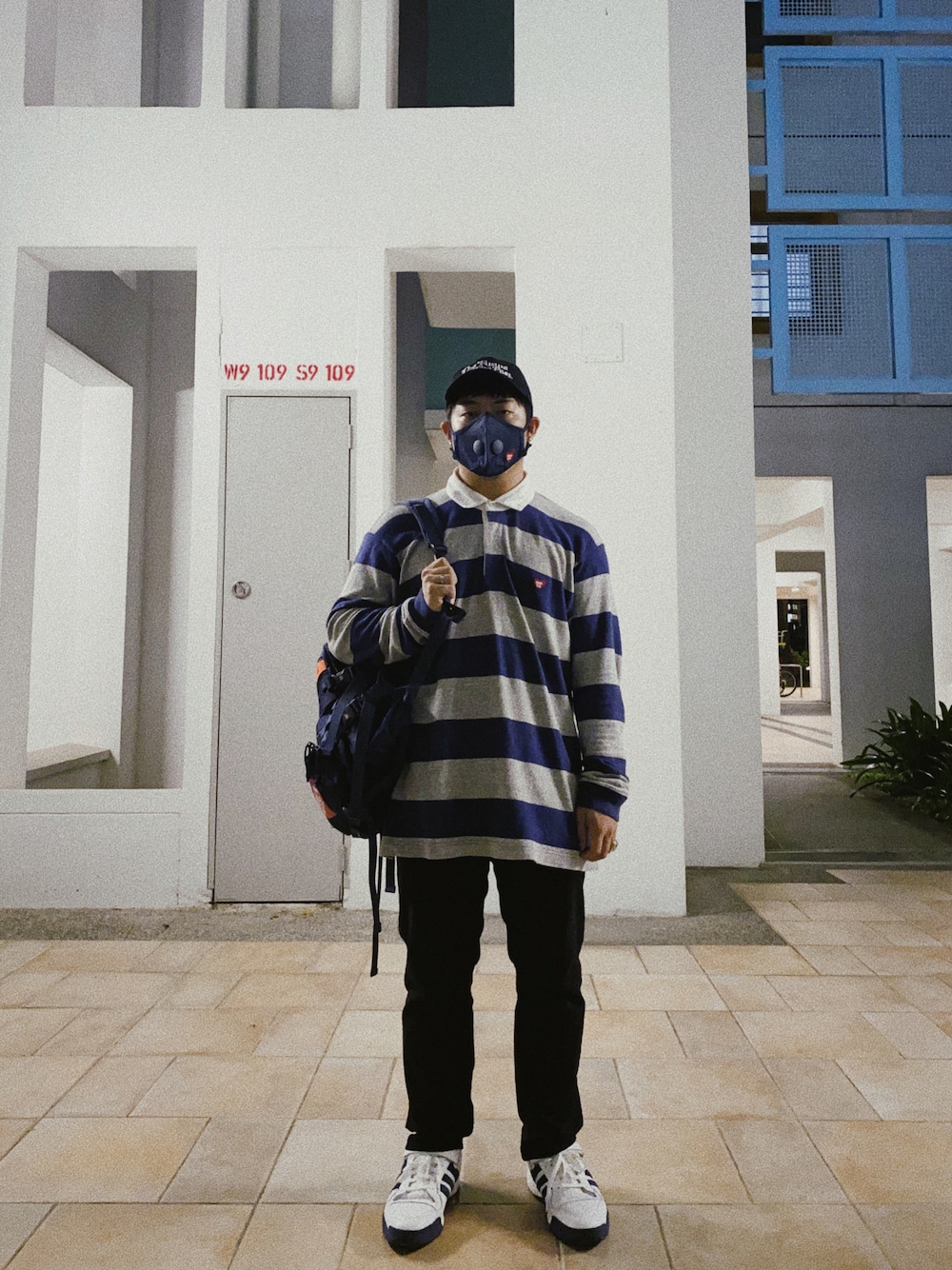 「VINTAGE、Americana、HUMAN MADE、Levi's、Levi’s502、adidas originals、adidas、Rugby、backpack、airinum、ootd」｜「adidasのHuman Made x Adidas Forum Boost（スニーカー、ホワイト系）」を使った、thinkchinkさん（メンズ・169cm）の秋コーディネートの1枚目の写真