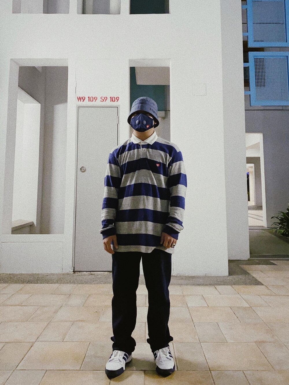 「ootd、HUMAN MADE、LEVI'S VINTAGE CLOTHING、Levi's、airinum、adidas originals、Americana」｜「HUMAN MADEのHuman Made Helmet Hat（帽子、ブルー系）」を使った、thinkchinkさん（メンズ・169cm）の秋コーディネートの1枚目の写真