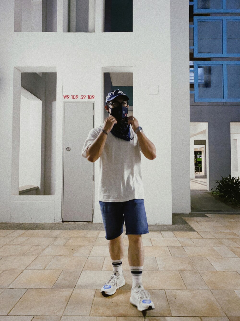「UNIQLO、adidas、ootd、bandana、HUMAN MADE、EFFECTOR、Girls don't cry、cpfm、Americana」｜「adidasのAdidas X Human Made Solar Hu Glide Kyoto Exclusive（スニーカー、ホワイト系）」を使った、thinkchinkさん（メンズ・169cm）の秋コーディネートの1枚目の写真