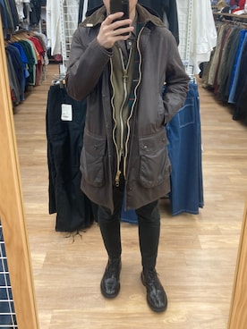 「Tricker's（トリッカーズ）のアイテム（ブーツ）」を使った、lasscalさん（メンズ・174cm）の冬コーディネート