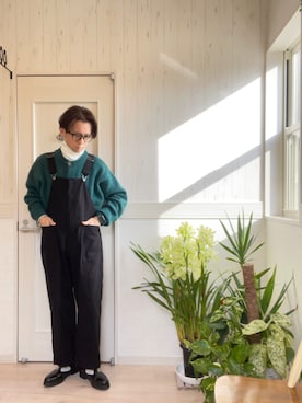 「タートルネック」｜「アイテム（サロペット/オーバーオール）」を使った、T2yさん（メンズ・170cm）の冬コーディネート