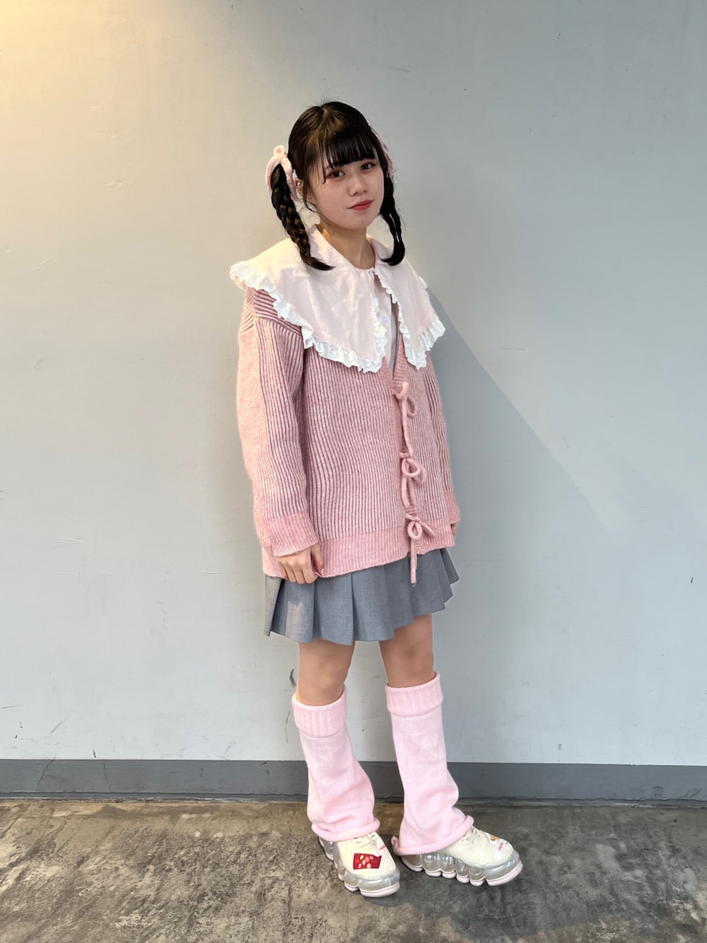 小川さんの「プリーツミニスカート（w closet）」を使ったコーディネートの1枚目の写真